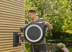 Gardena Wandslangenbox 25 RollUp M/L Wit -Tuinonderhouds Winkel image 19