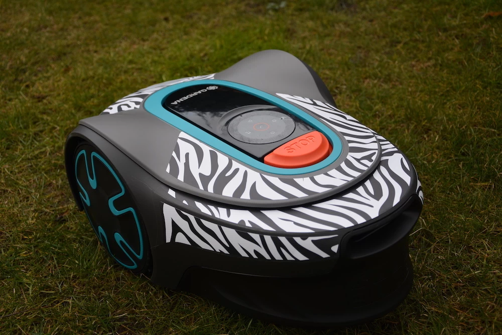 Twinckels Outfit Voor Gardena Robotmaaier 250/350/500 - Zebra 2 11 Twinckels Outfit Voor Gardena Robotmaaier 250/350/500 - Zebra 2 - Afbeelding 9