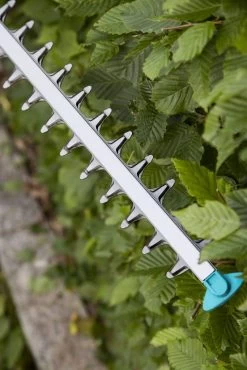 Gardena Elektrische Heggenschaar ComfortCut 600/55 13 Gardena Elektrische Heggenschaar ComfortCut 600/55 -Tuinonderhouds Winkel image 640